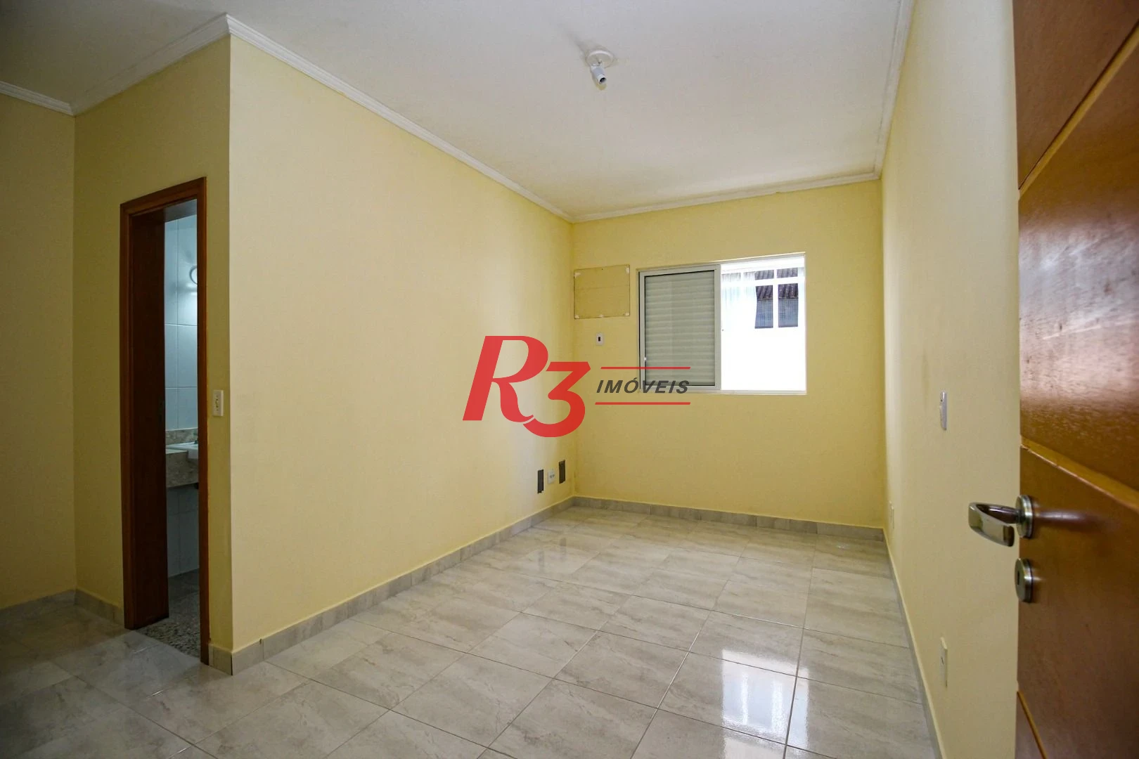 Casa com 4 dormitórios para alugar, 320 m² por R$ 10.000,00/mês - Gonzaga - Santos/SP