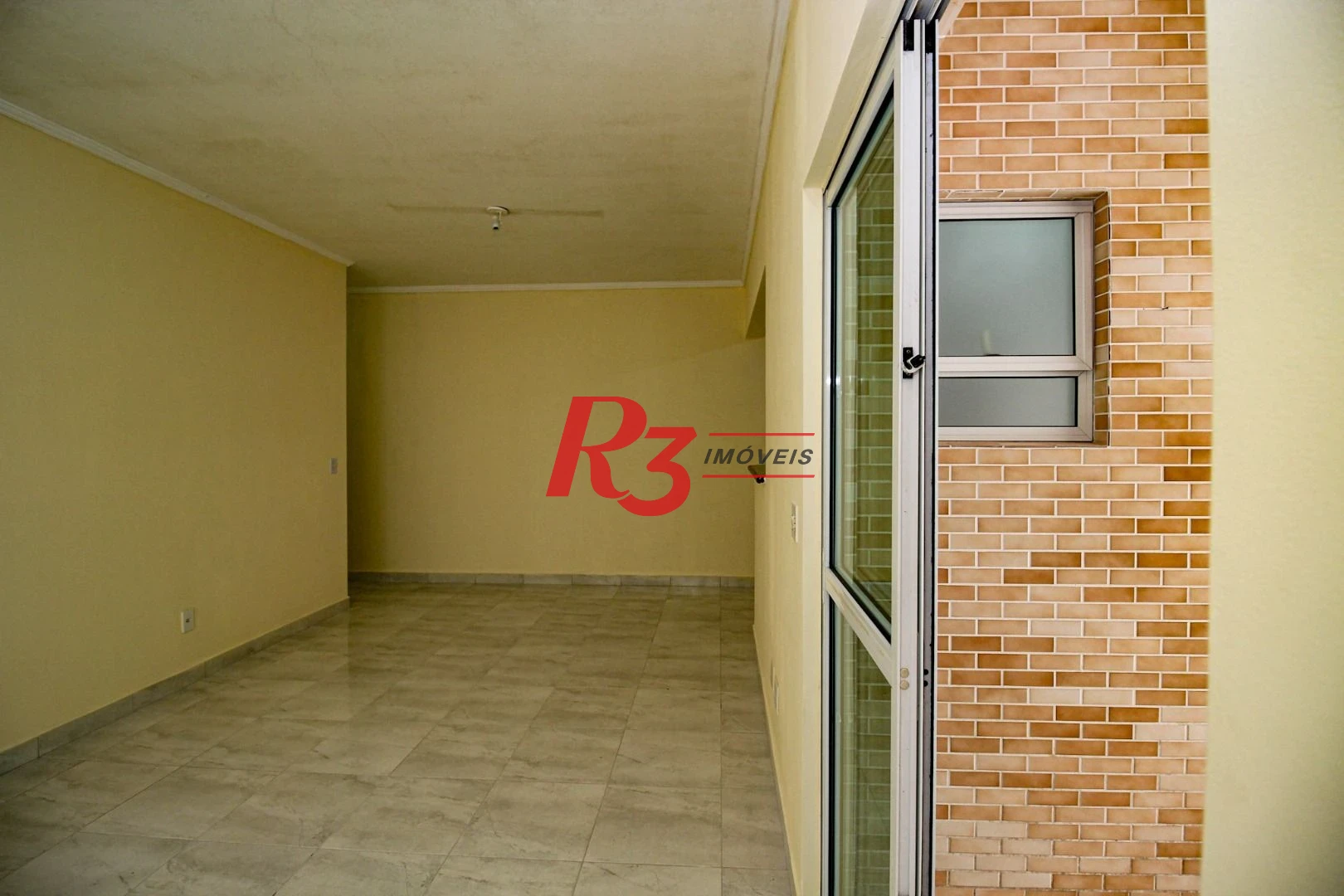 Casa com 4 dormitórios para alugar, 320 m² por R$ 10.000,00/mês - Gonzaga - Santos/SP