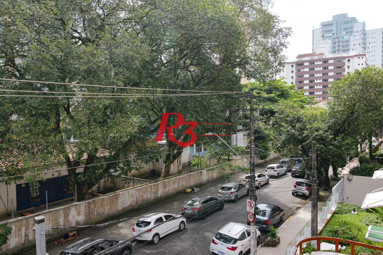 Casa com 4 dormitórios para alugar, 320 m² por R$ 10.000,00/mês - Gonzaga - Santos/SP