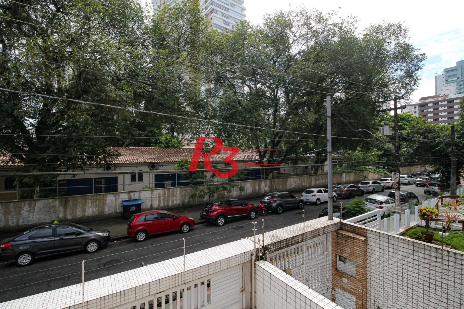 Casa com 4 dormitórios para alugar, 320 m² por R$ 10.000,00/mês - Gonzaga - Santos/SP