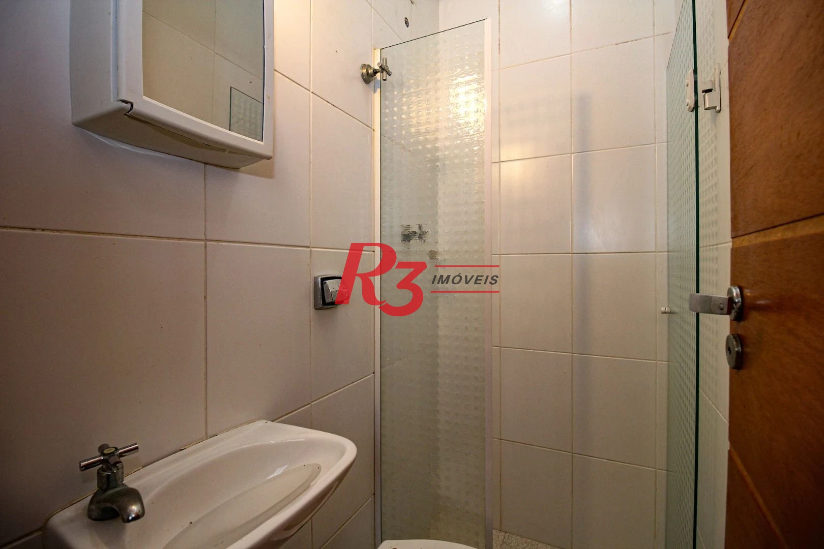 Casa com 4 dormitórios para alugar, 320 m² por R$ 10.000,00/mês - Gonzaga - Santos/SP
