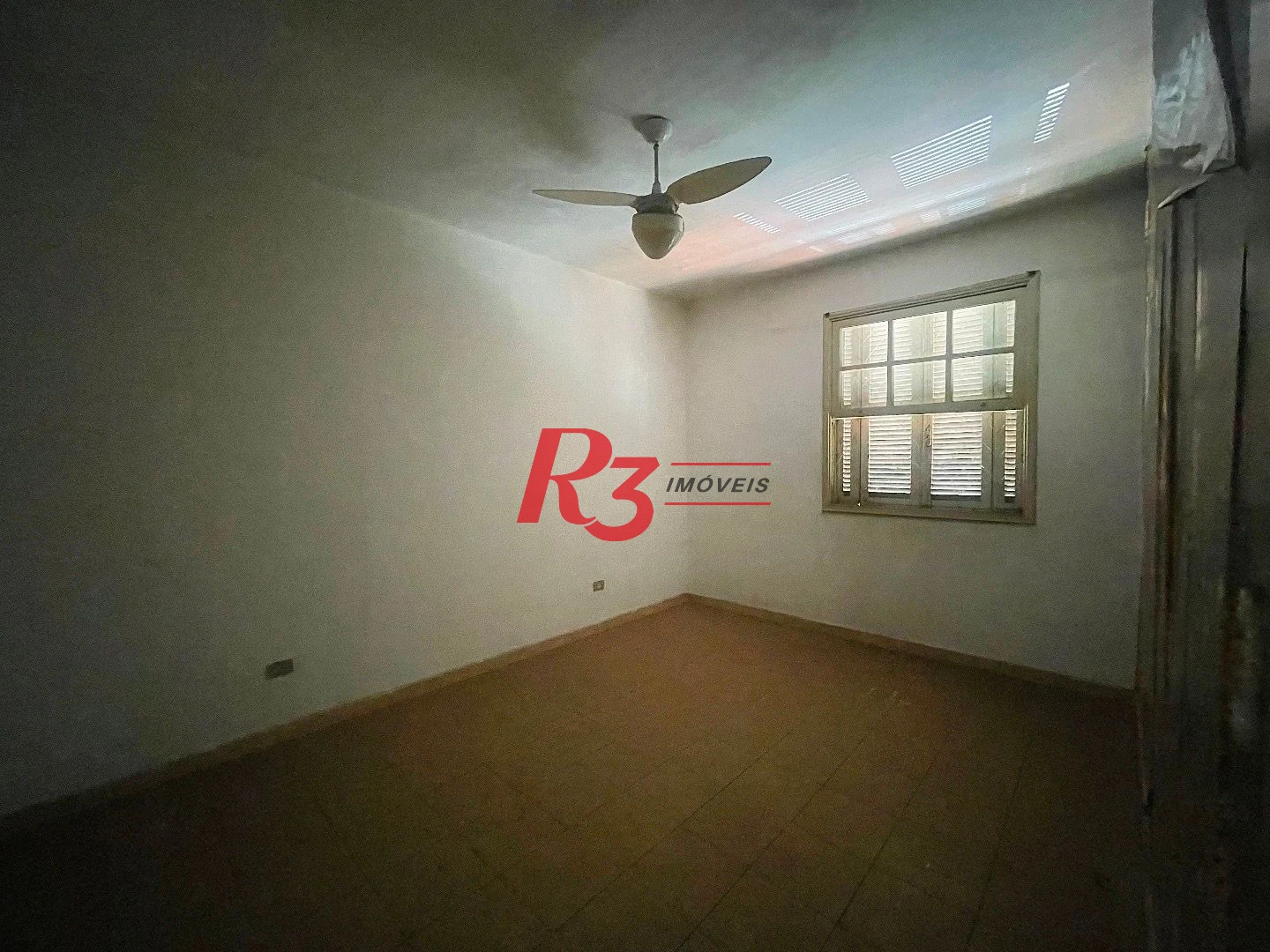 Prédio para alugar, 660 m² por R$ 9.000,00/mês - Ponta da Praia - Santos/SP