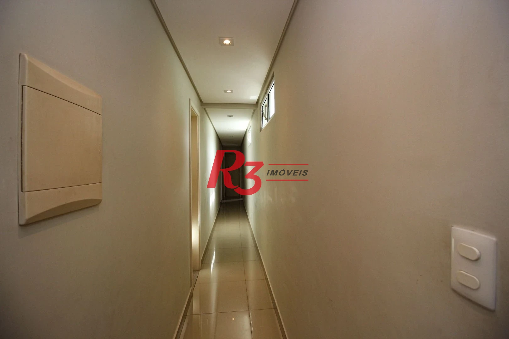 Casa com 4 dormitórios à venda, 240 m² por R$ 2.600.000,00 - Ponta da Praia - Santos/SP