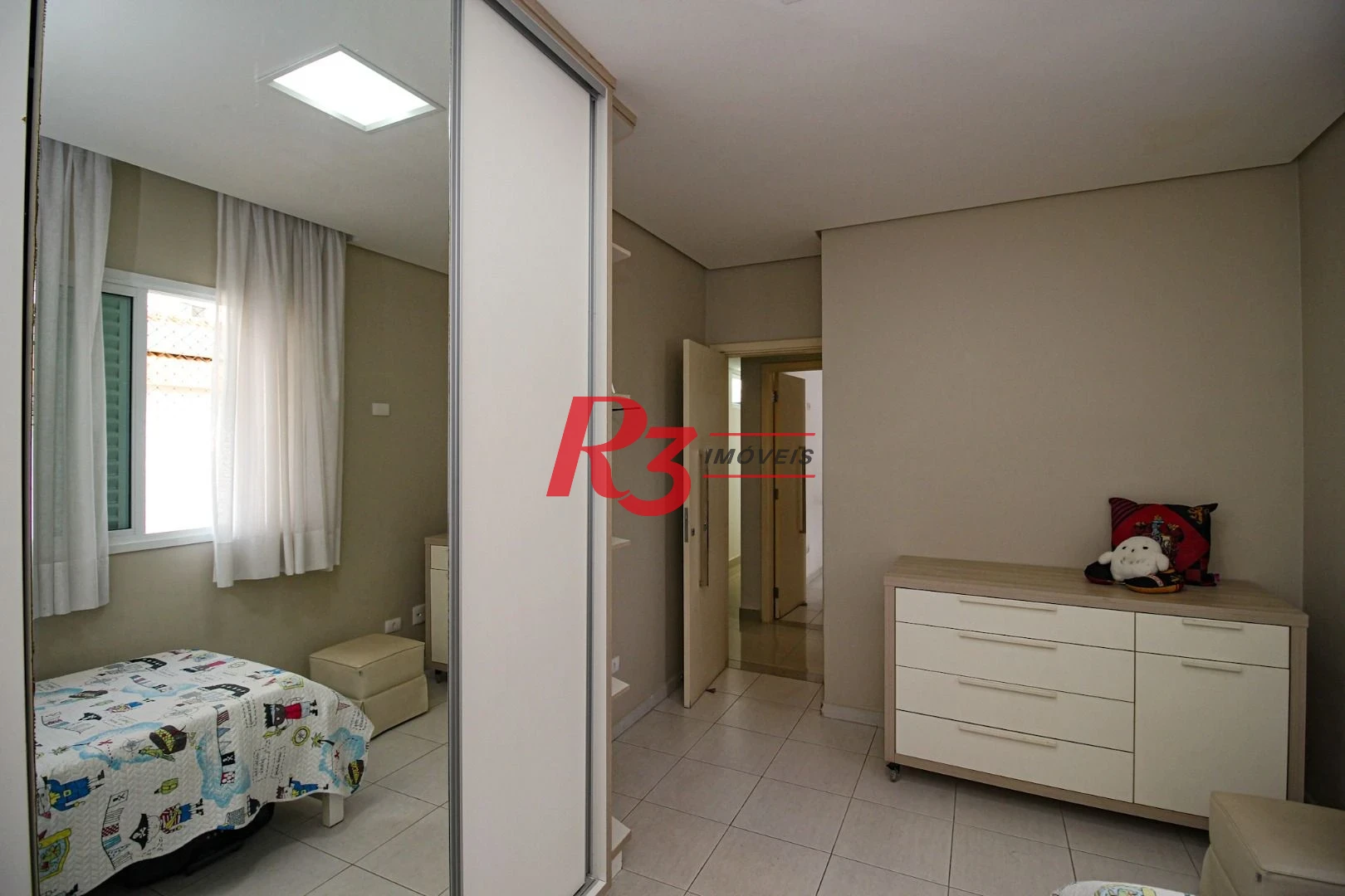 Casa com 4 dormitórios à venda, 240 m² por R$ 2.600.000,00 - Ponta da Praia - Santos/SP