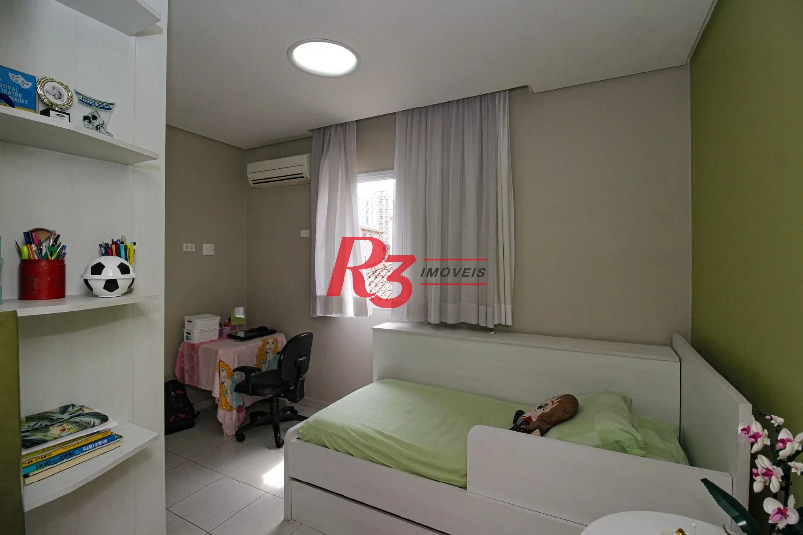 Casa com 4 dormitórios à venda, 240 m² por R$ 2.600.000,00 - Ponta da Praia - Santos/SP