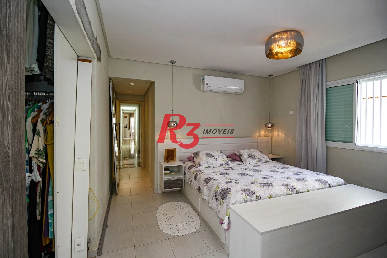 Casa com 4 dormitórios à venda, 240 m² por R$ 2.600.000,00 - Ponta da Praia - Santos/SP