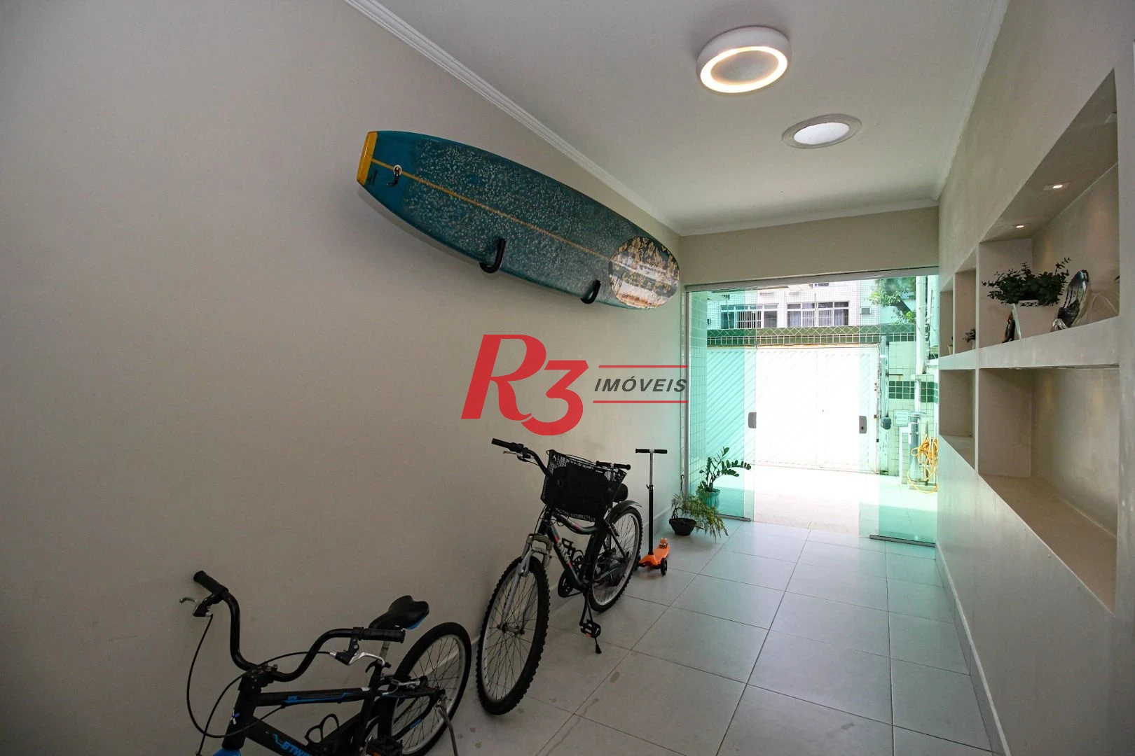 Casa com 4 dormitórios à venda, 240 m² por R$ 2.600.000,00 - Ponta da Praia - Santos/SP