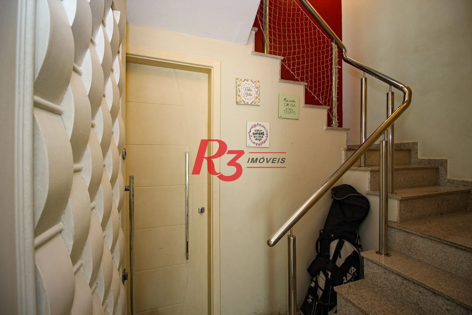 Casa com 4 dormitórios à venda, 240 m² por R$ 2.600.000,00 - Ponta da Praia - Santos/SP