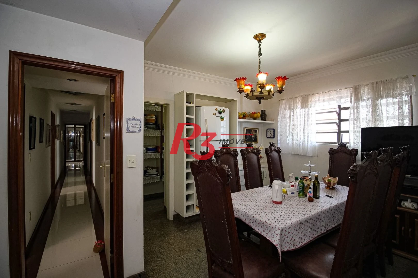 Apartamento com 4 suítes, Vista parcial do Mar, à venda, 289 m² por R$ 1.590.000 - Ponta da Praia - Santos/SP