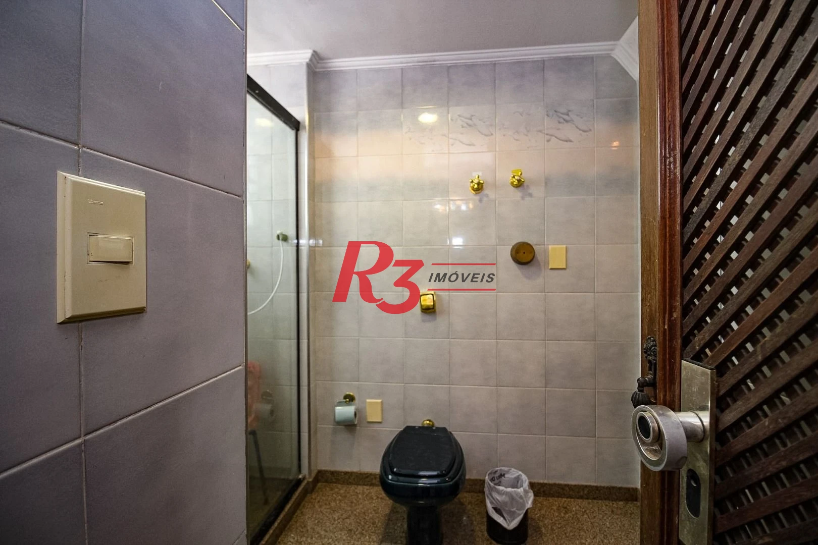 Apartamento com 4 suítes, Vista parcial do Mar, à venda, 289 m² por R$ 1.590.000 - Ponta da Praia - Santos/SP