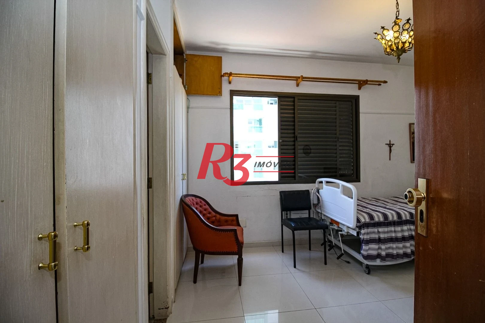 Apartamento com 4 suítes, Vista parcial do Mar, à venda, 289 m² por R$ 1.590.000 - Ponta da Praia - Santos/SP