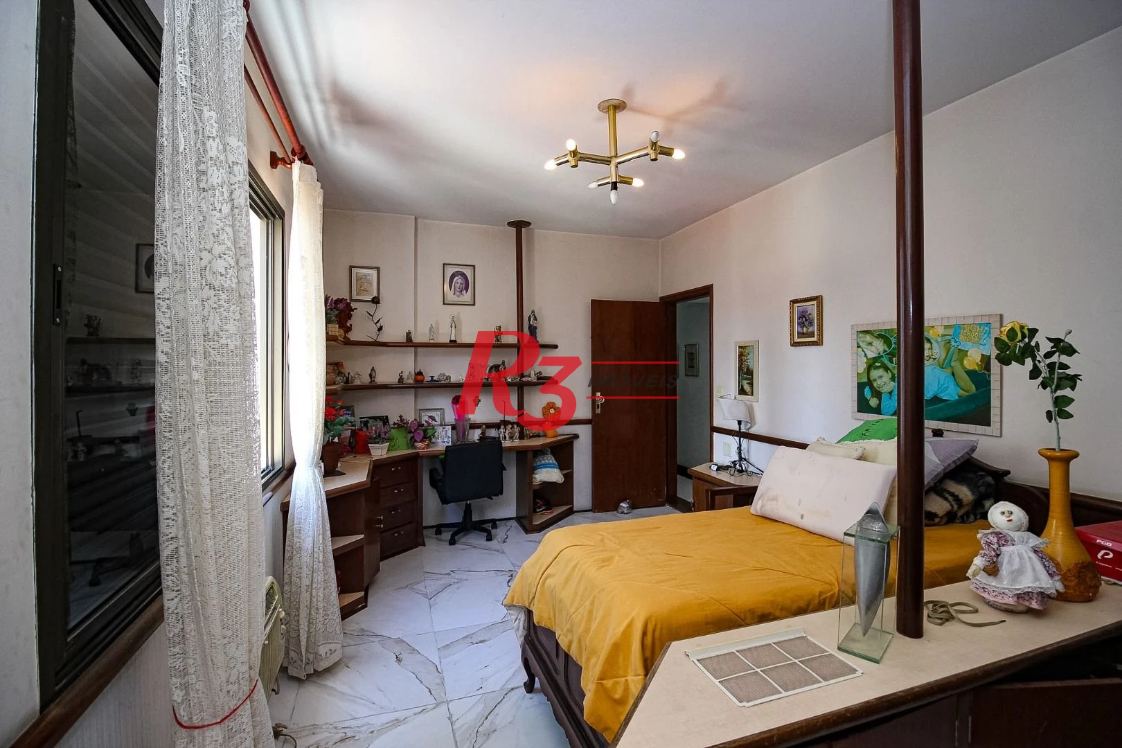Apartamento com 4 suítes, Vista parcial do Mar, à venda, 289 m² por R$ 1.590.000 - Ponta da Praia - Santos/SP