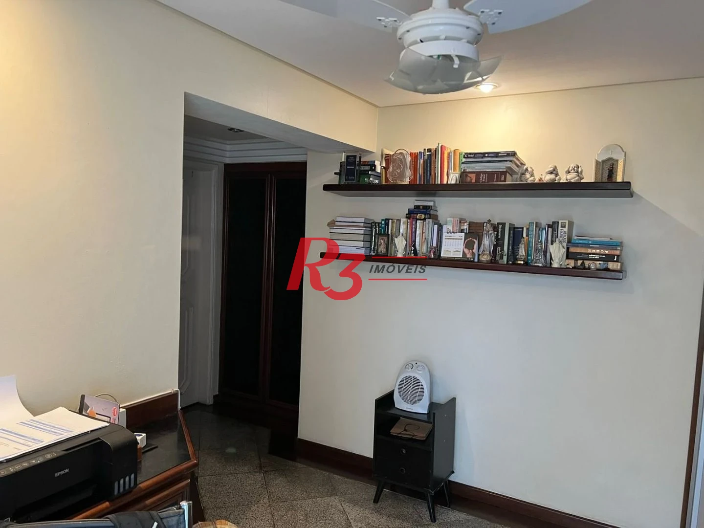 Apartamento com 3 dormitórios à venda, 228 m² por R$ 1.350.000,00 - Boqueirão - Santos/SP