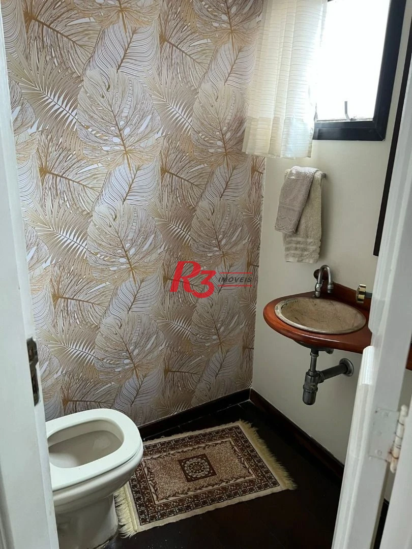 Apartamento com 3 dormitórios à venda, 228 m² por R$ 1.350.000,00 - Boqueirão - Santos/SP