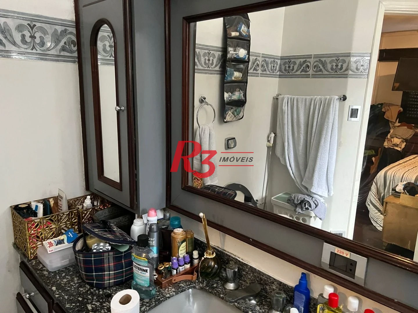 Apartamento com 3 dormitórios à venda, 228 m² por R$ 1.350.000,00 - Boqueirão - Santos/SP