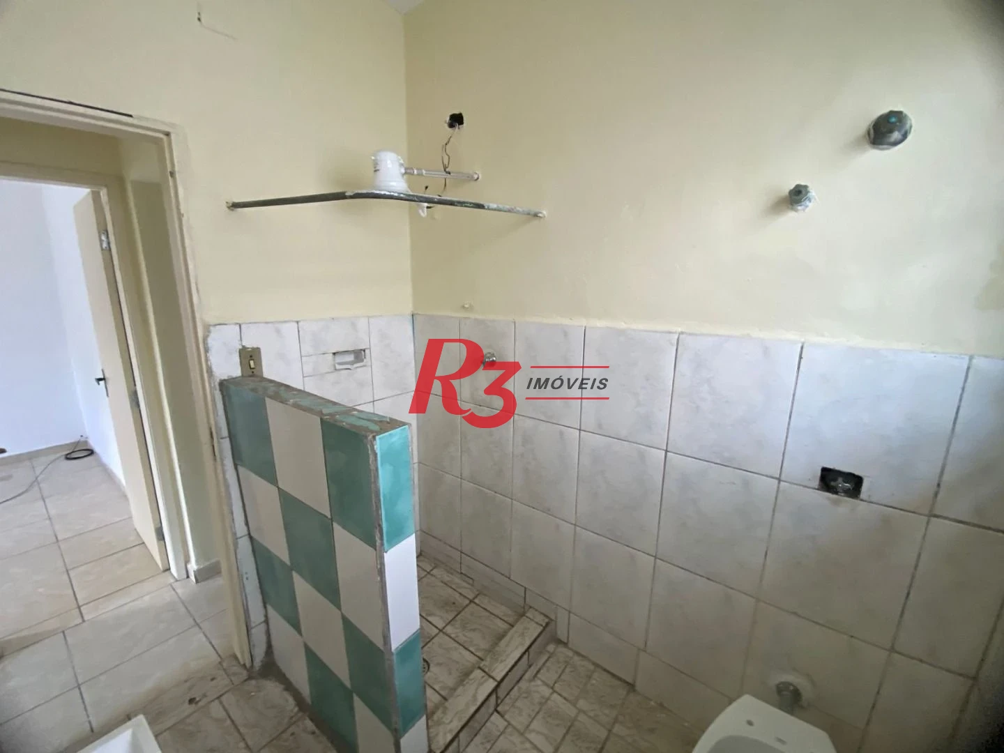 Apartamento à venda, 67 m² por R$ 250.000,00 - Vila Matias - Santos/SP