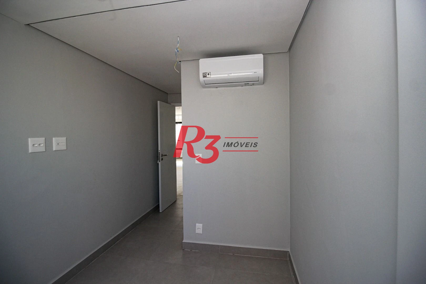 Apartamento à venda, 116 m² por R$ 1.870.000,00 - Ponta da Praia - Santos/SP