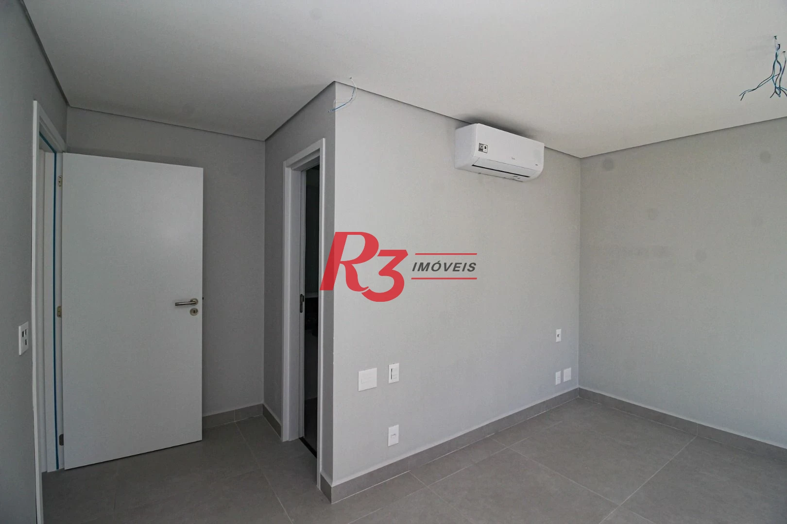 Apartamento à venda, 116 m² por R$ 1.870.000,00 - Ponta da Praia - Santos/SP