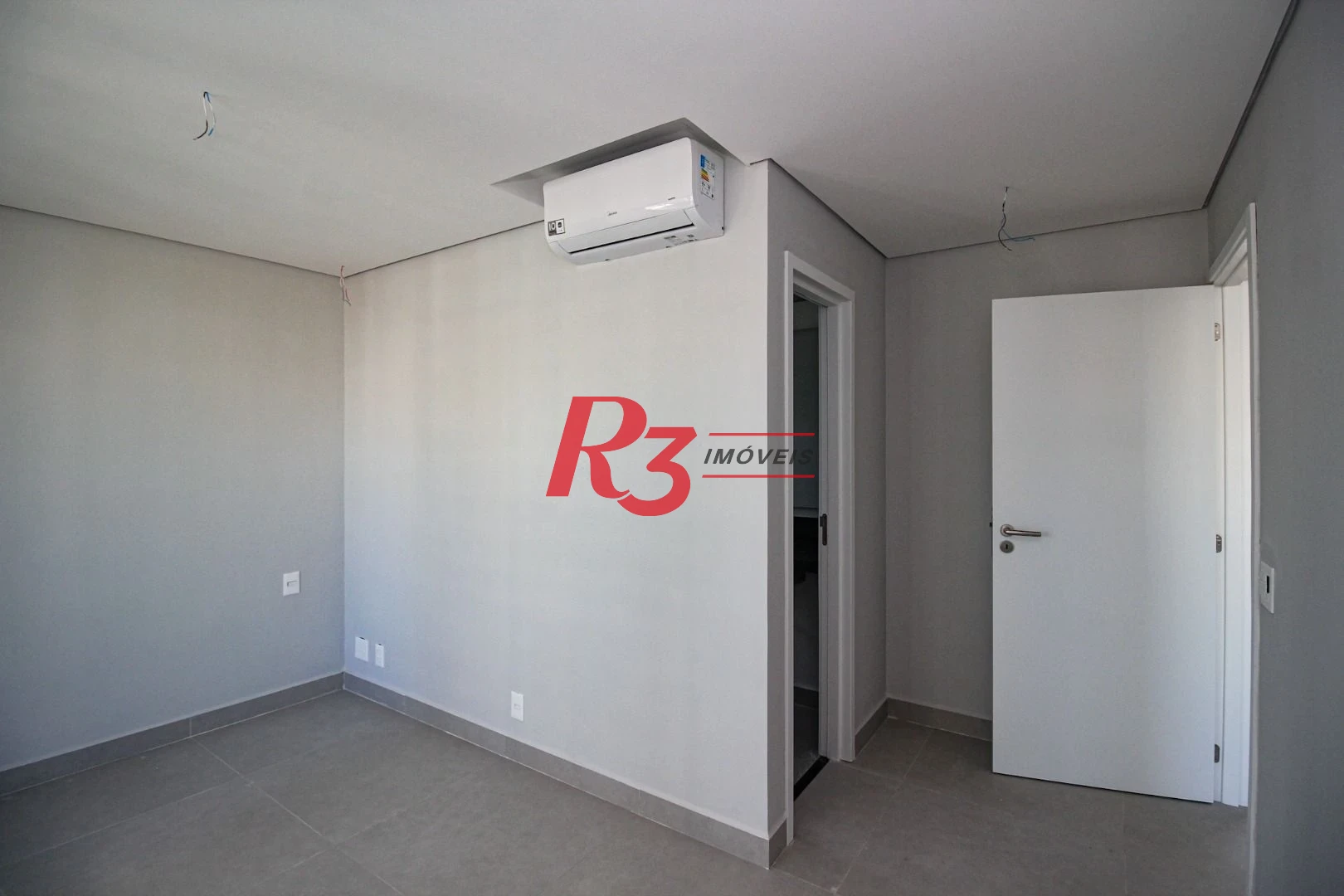 Apartamento à venda, 116 m² por R$ 1.870.000,00 - Ponta da Praia - Santos/SP