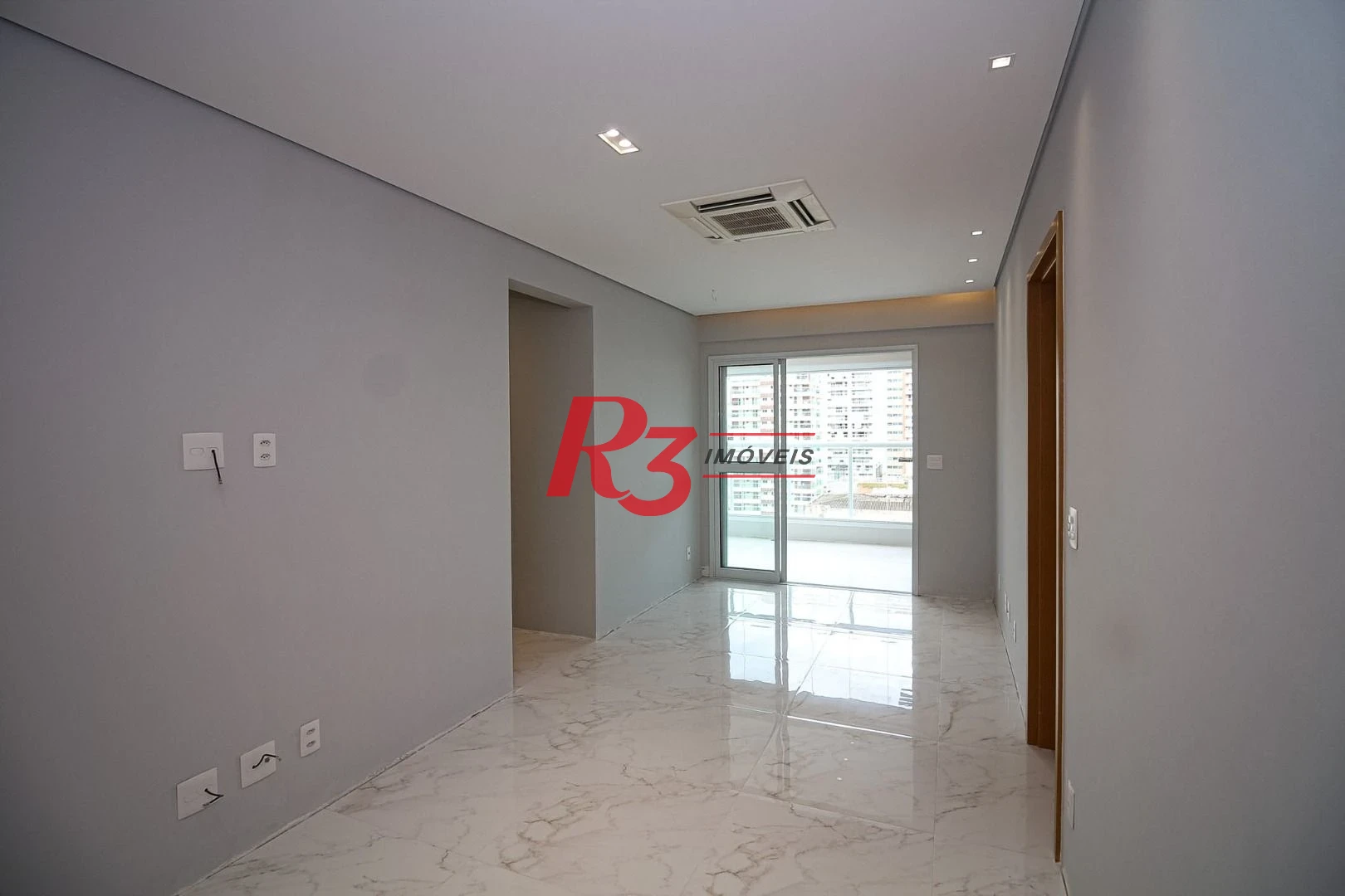 Apartamento com 2 dormitórios à venda, 87 m² por R$ 1.600.000,00 - Gonzaga - Santos/SP