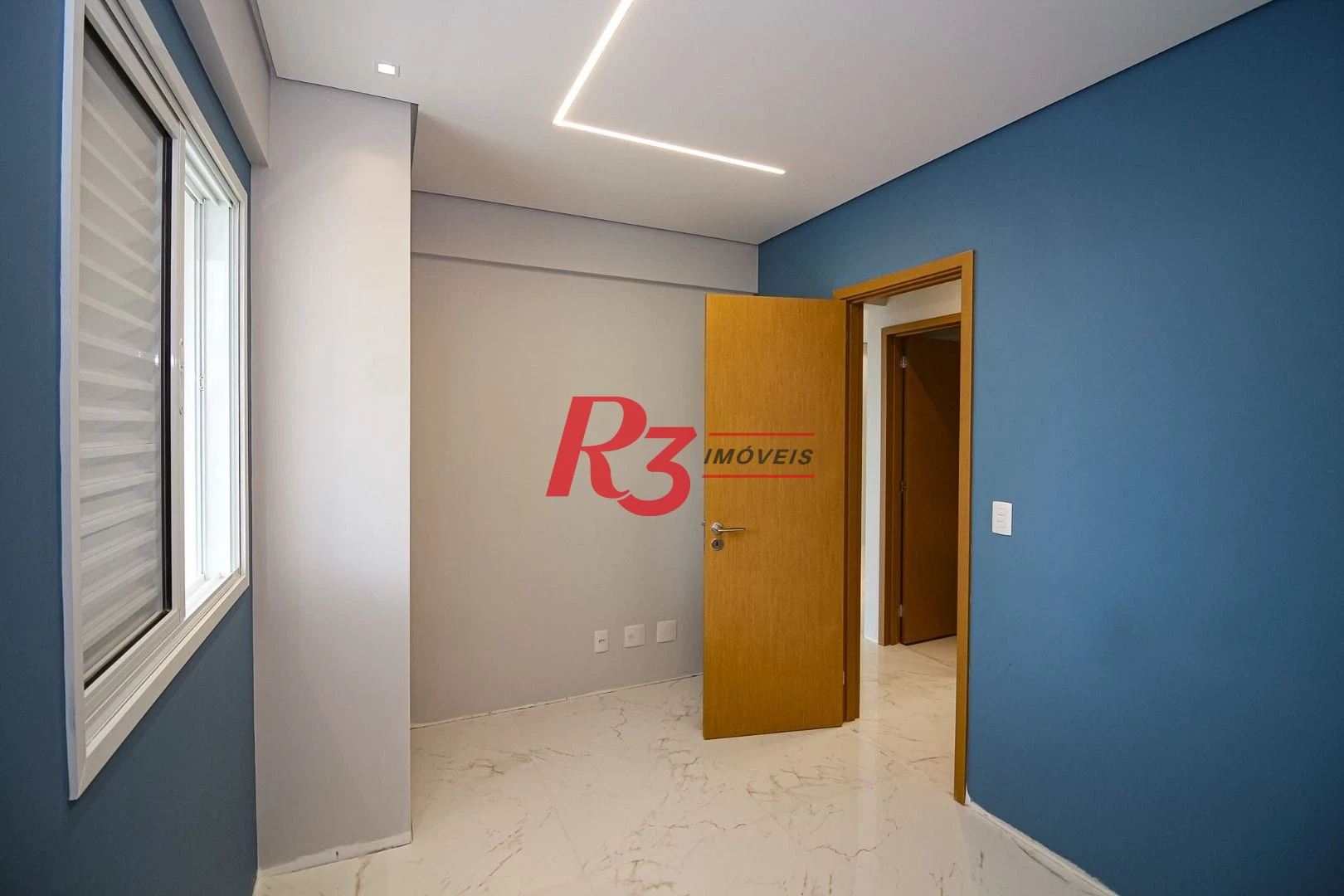 Apartamento com 2 dormitórios à venda, 87 m² por R$ 1.600.000,00 - Gonzaga - Santos/SP
