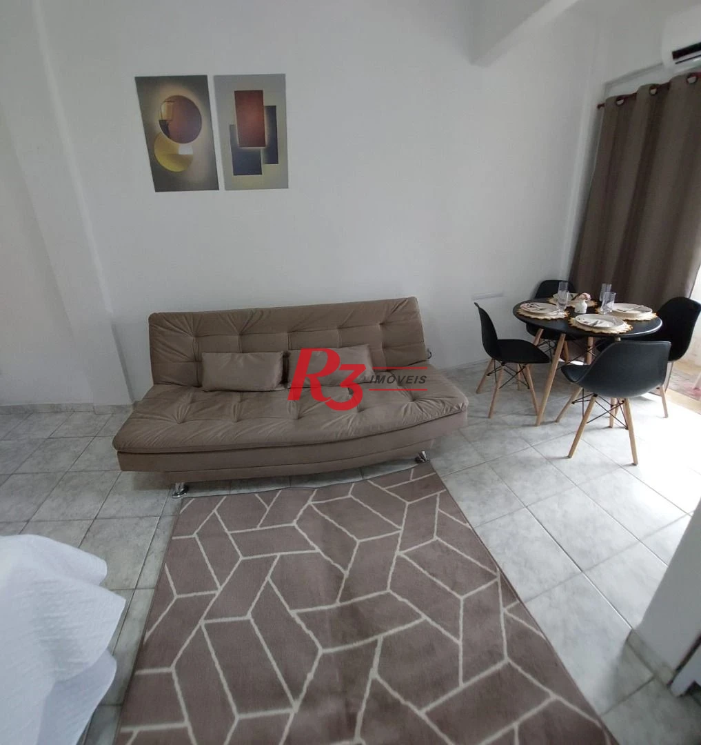 Studio mobiliado 1 quadra da praia em santos