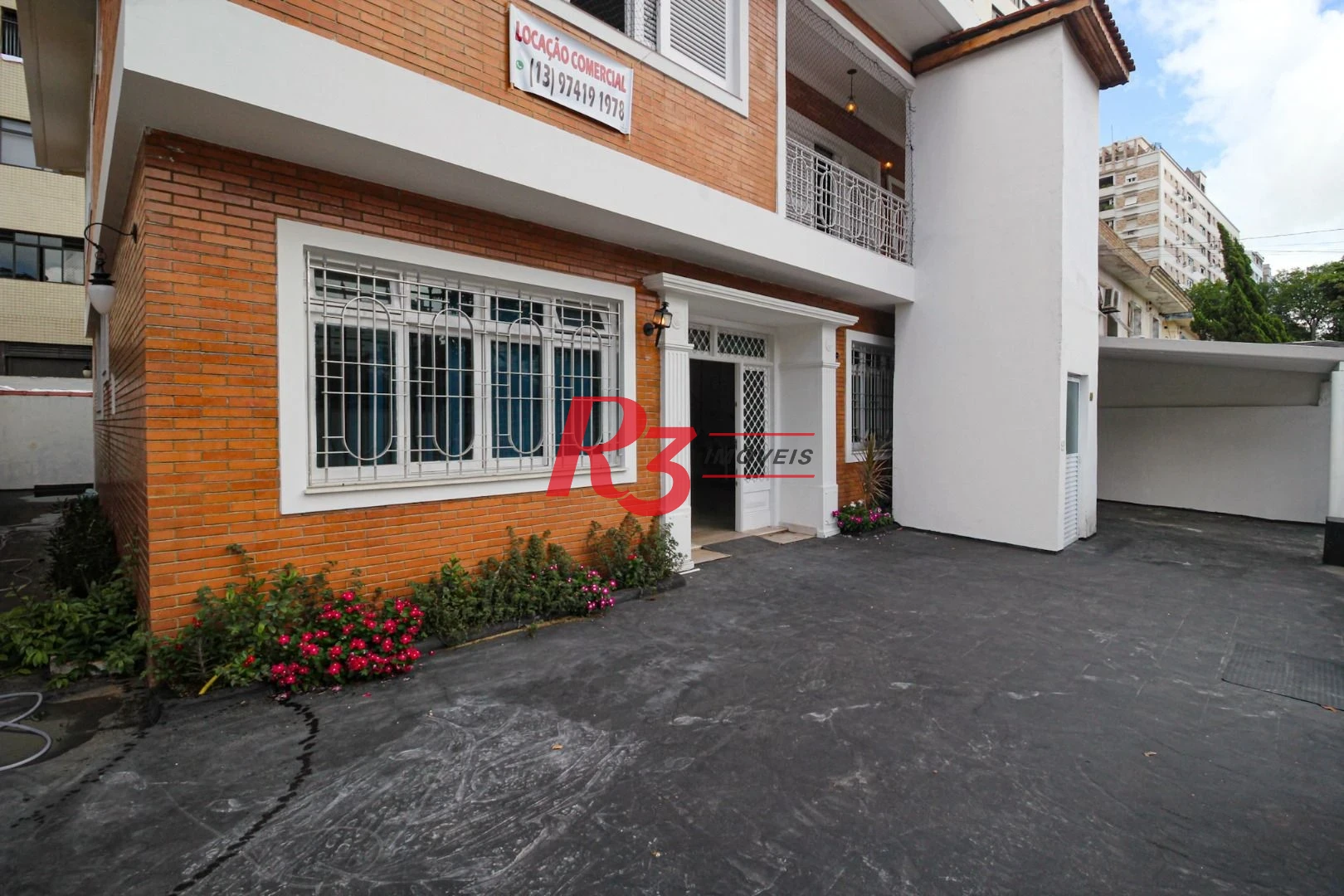 Sobrado para alugar, 300 m² por R$ 19.000,00/mês - Ponta da Praia - Santos/SP