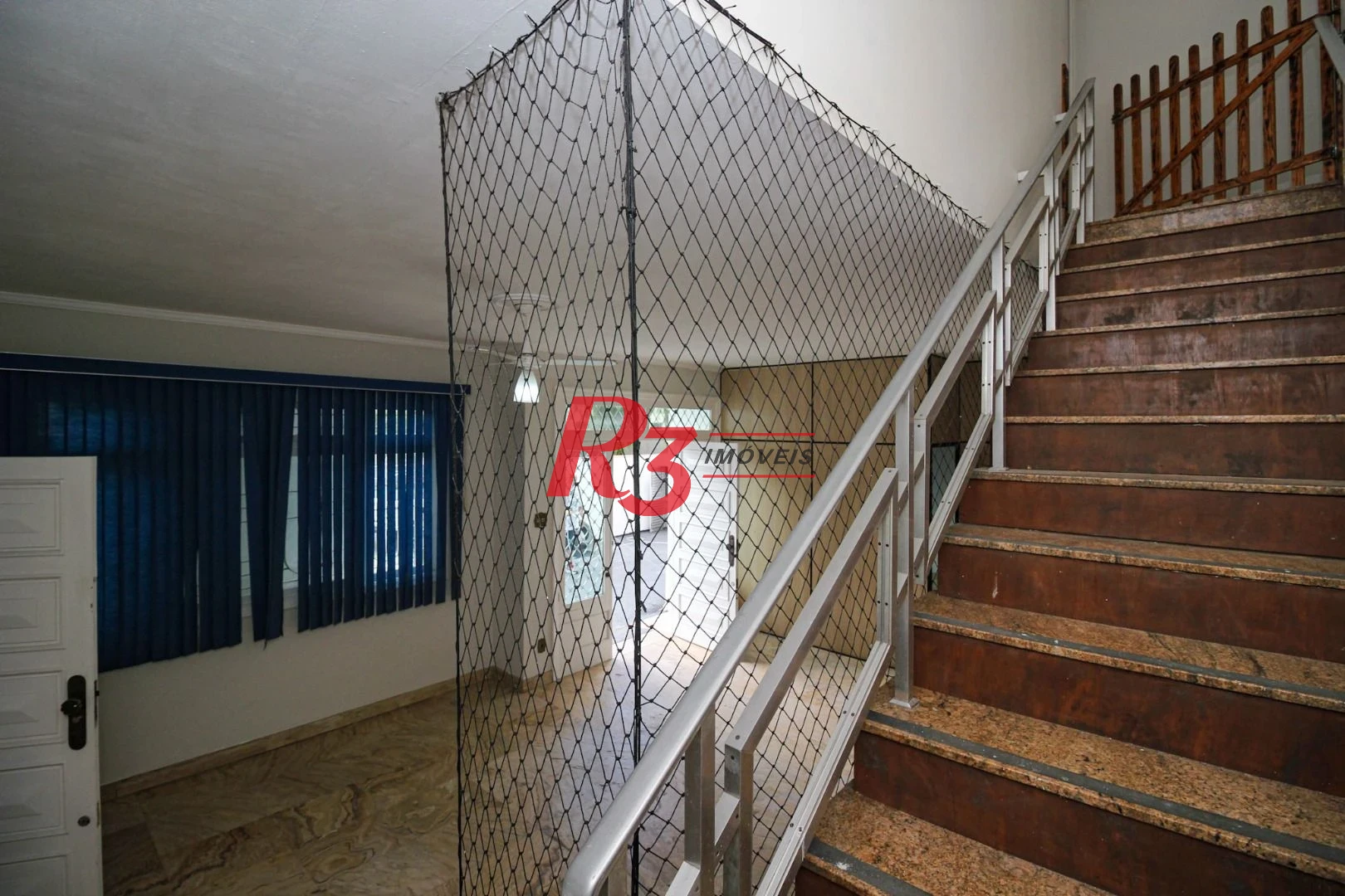 Sobrado para alugar, 300 m² por R$ 19.000,00/mês - Ponta da Praia - Santos/SP