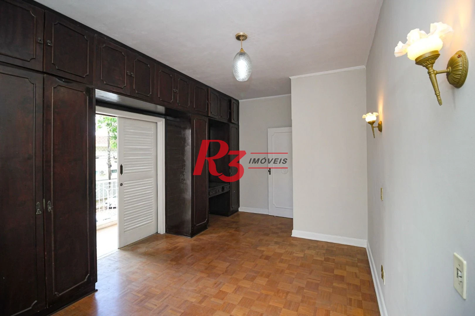 Sobrado para alugar, 300 m² por R$ 19.000,00/mês - Ponta da Praia - Santos/SP