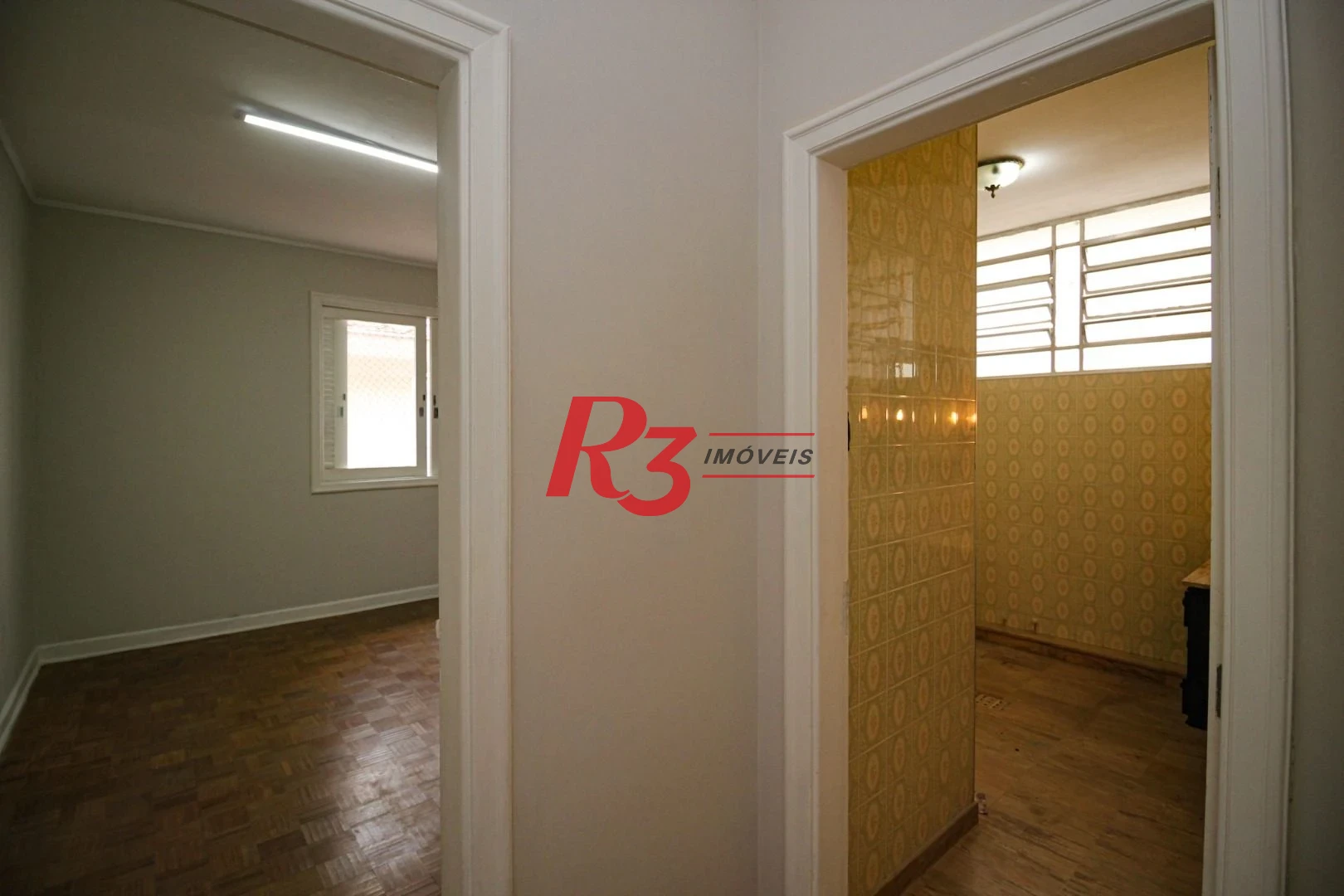 Sobrado para alugar, 300 m² por R$ 19.000,00/mês - Ponta da Praia - Santos/SP