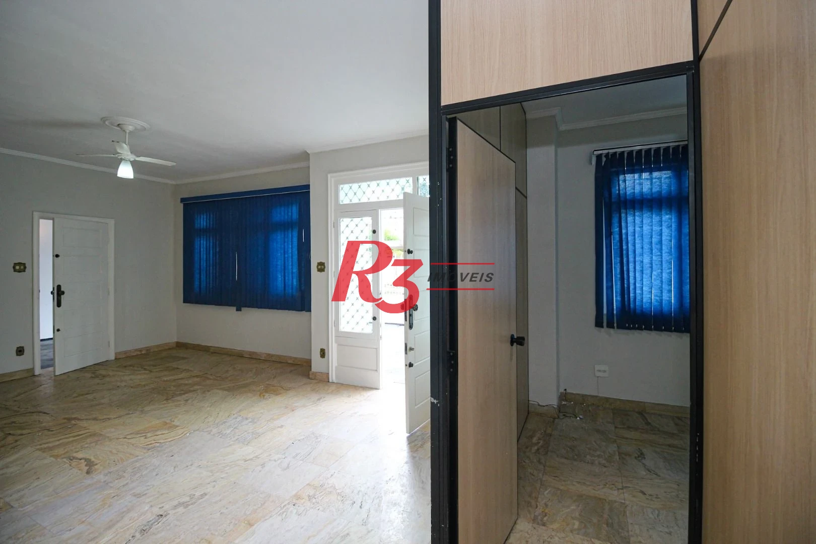 Sobrado para alugar, 300 m² por R$ 19.000,00/mês - Ponta da Praia - Santos/SP
