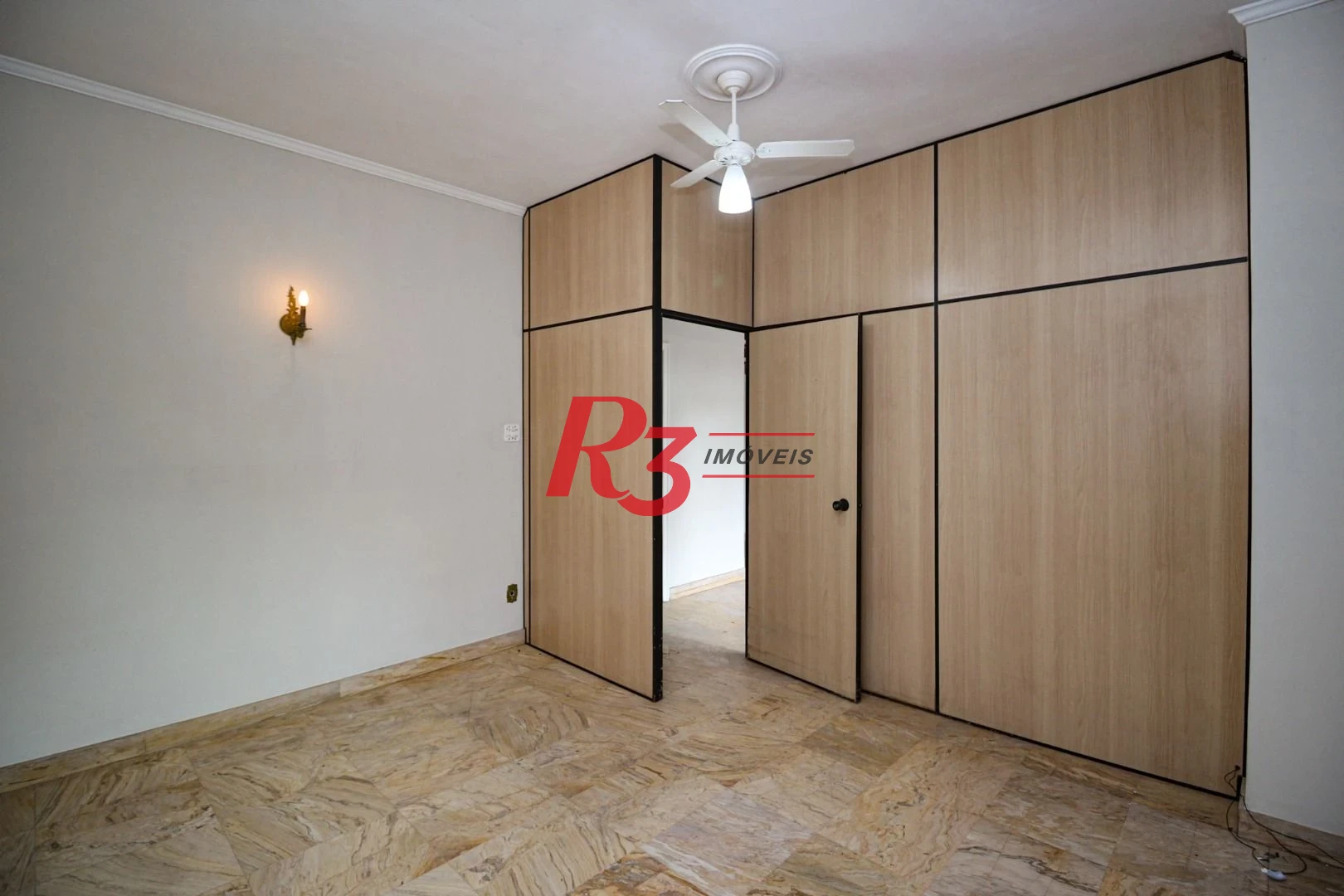 Sobrado para alugar, 300 m² por R$ 19.000,00/mês - Ponta da Praia - Santos/SP