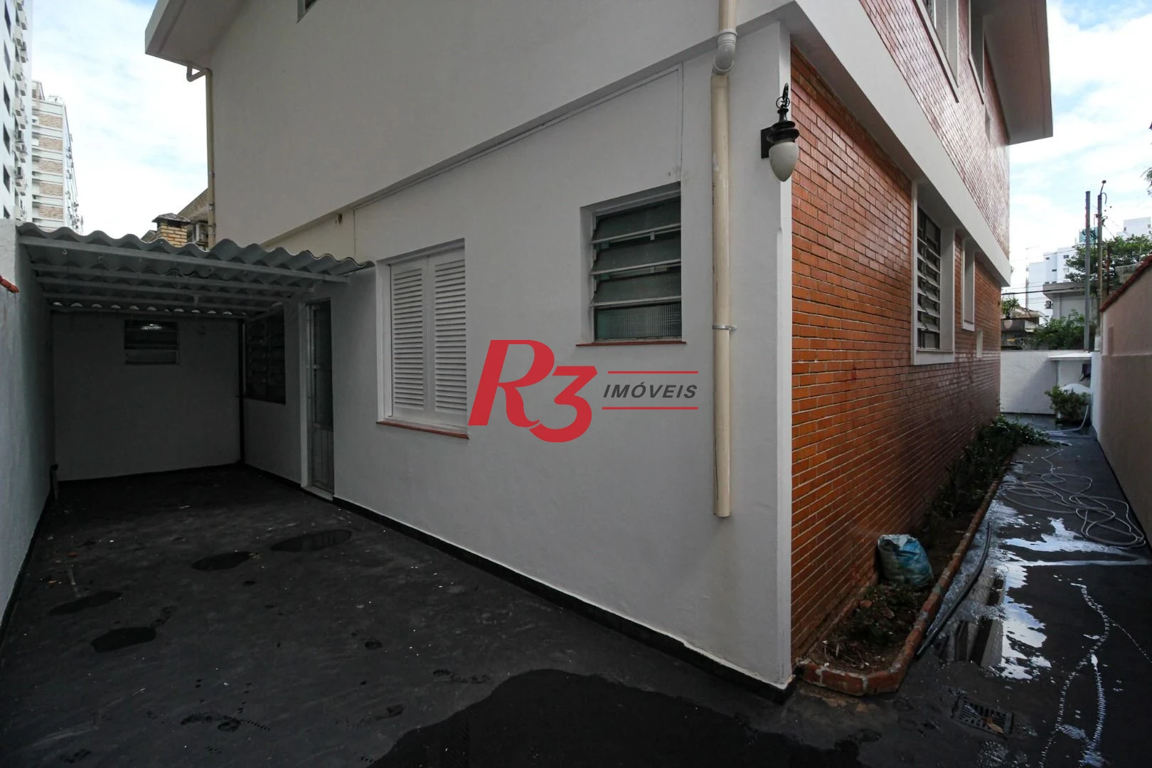 Sobrado para alugar, 300 m² por R$ 19.000,00/mês - Ponta da Praia - Santos/SP