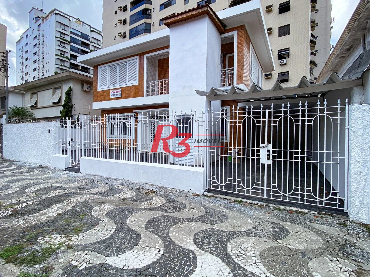Sobrado para alugar, 300 m² por R$ 19.000,00/mês - Ponta da Praia - Santos/SP