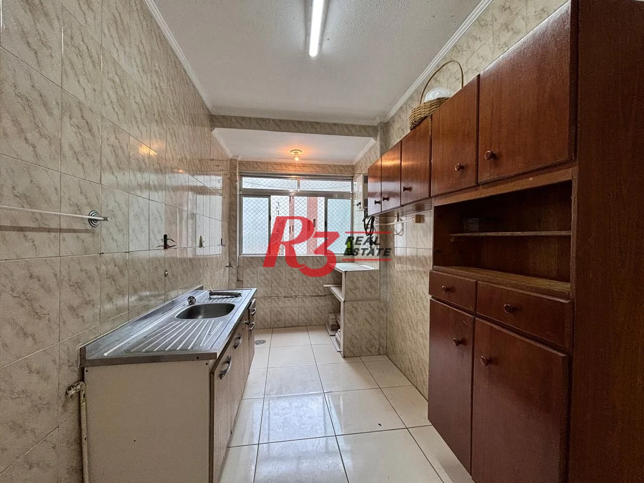 Apartamento com 1 dormitório para alugar, 65 m² por R$ 3.100,02 - José Menino - Santos/SP