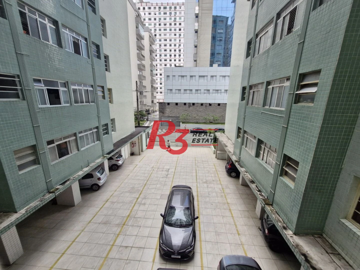 Apartamento com 1 dormitório para alugar, 65 m² por R$ 3.100,02 - José Menino - Santos/SP