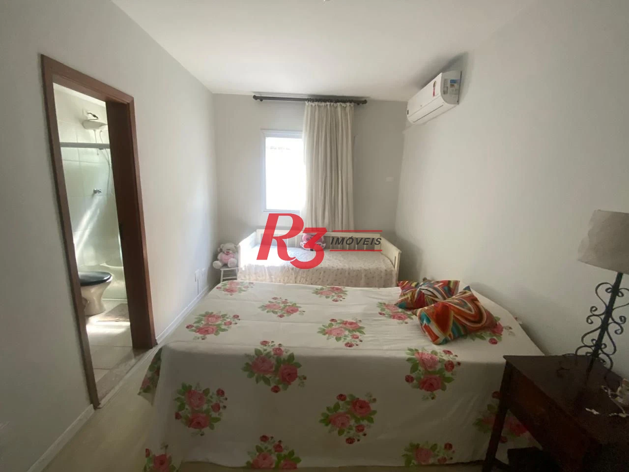 Casa à venda, 203 m² por R$ 1.300.000,00 - Ponta da Praia - Santos/SP