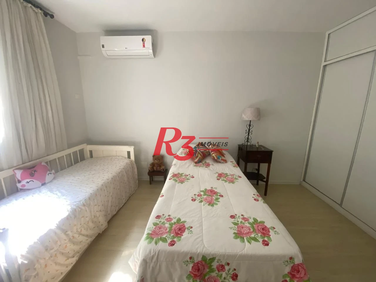Casa à venda, 203 m² por R$ 1.300.000,00 - Ponta da Praia - Santos/SP
