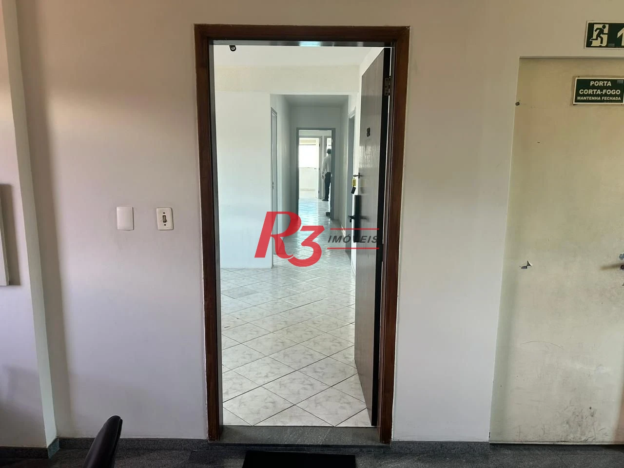 Sala para alugar, 113 m² por R$ 4.500,00/mês - Gonzaga - Santos/SP
