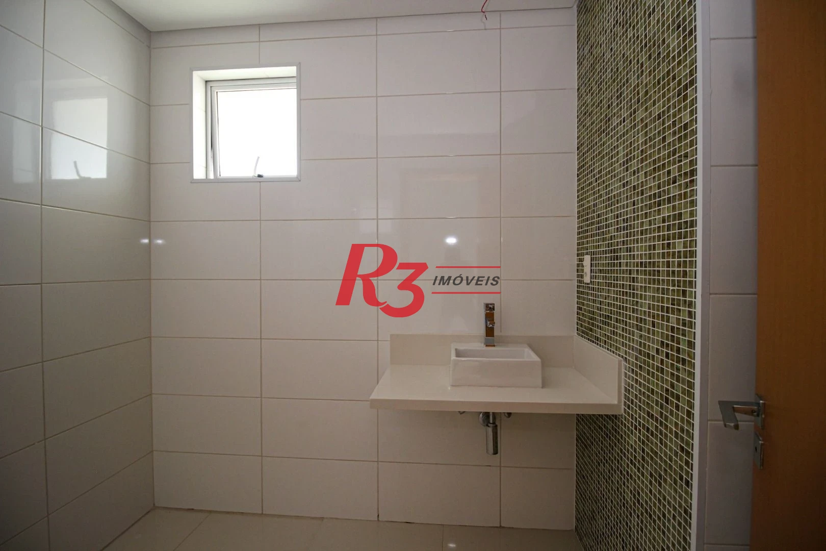 Cobertura com 4 dormitórios à venda, 413 m² por R$ 3.850.000,00 - Pompéia - Santos/SP