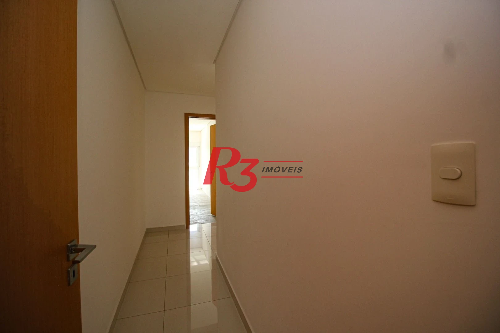 Cobertura com 4 dormitórios à venda, 413 m² por R$ 3.850.000,00 - Pompéia - Santos/SP