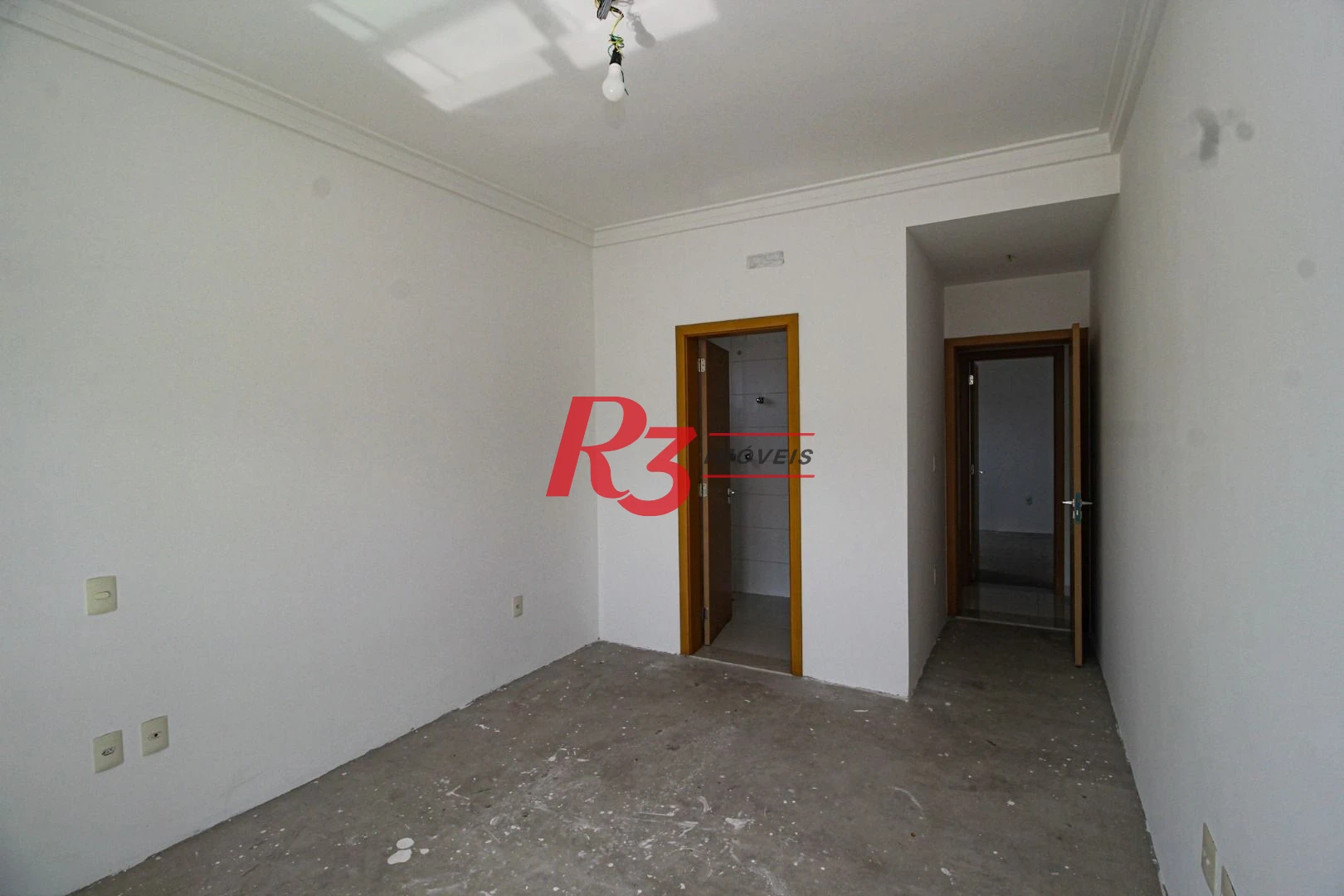 Cobertura com 4 dormitórios à venda, 413 m² por R$ 3.850.000,00 - Pompéia - Santos/SP