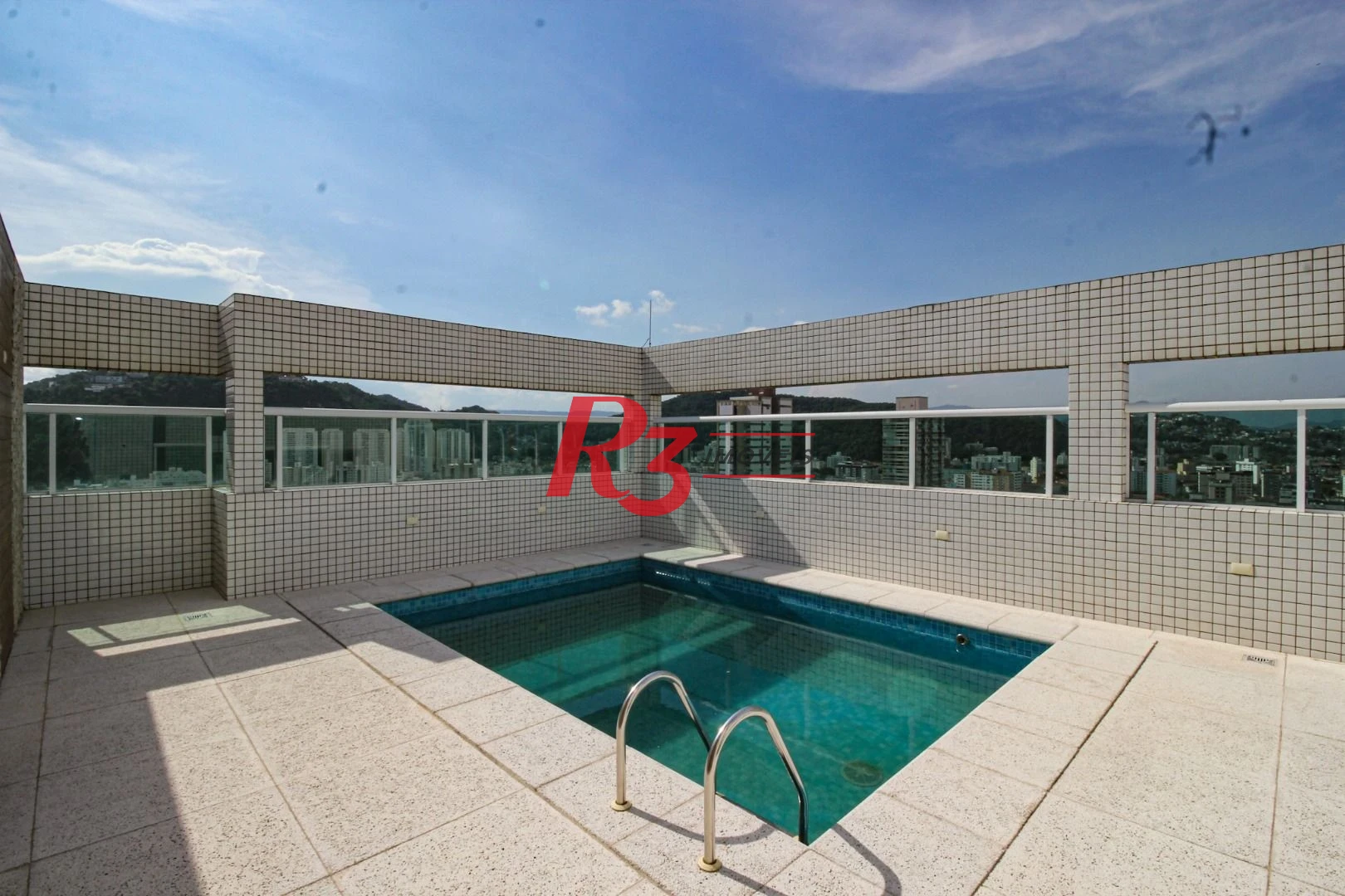 Cobertura com 4 dormitórios à venda, 413 m² por R$ 3.850.000,00 - Pompéia - Santos/SP