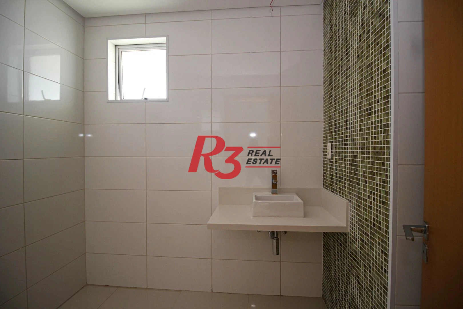 Cobertura com 4 dormitórios à venda, 413 m² por R$ 3.850.000,00 - Pompéia - Santos/SP