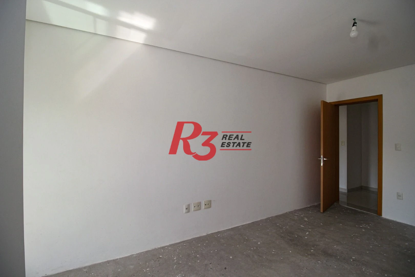 Cobertura com 4 dormitórios à venda, 413 m² por R$ 3.850.000,00 - Pompéia - Santos/SP