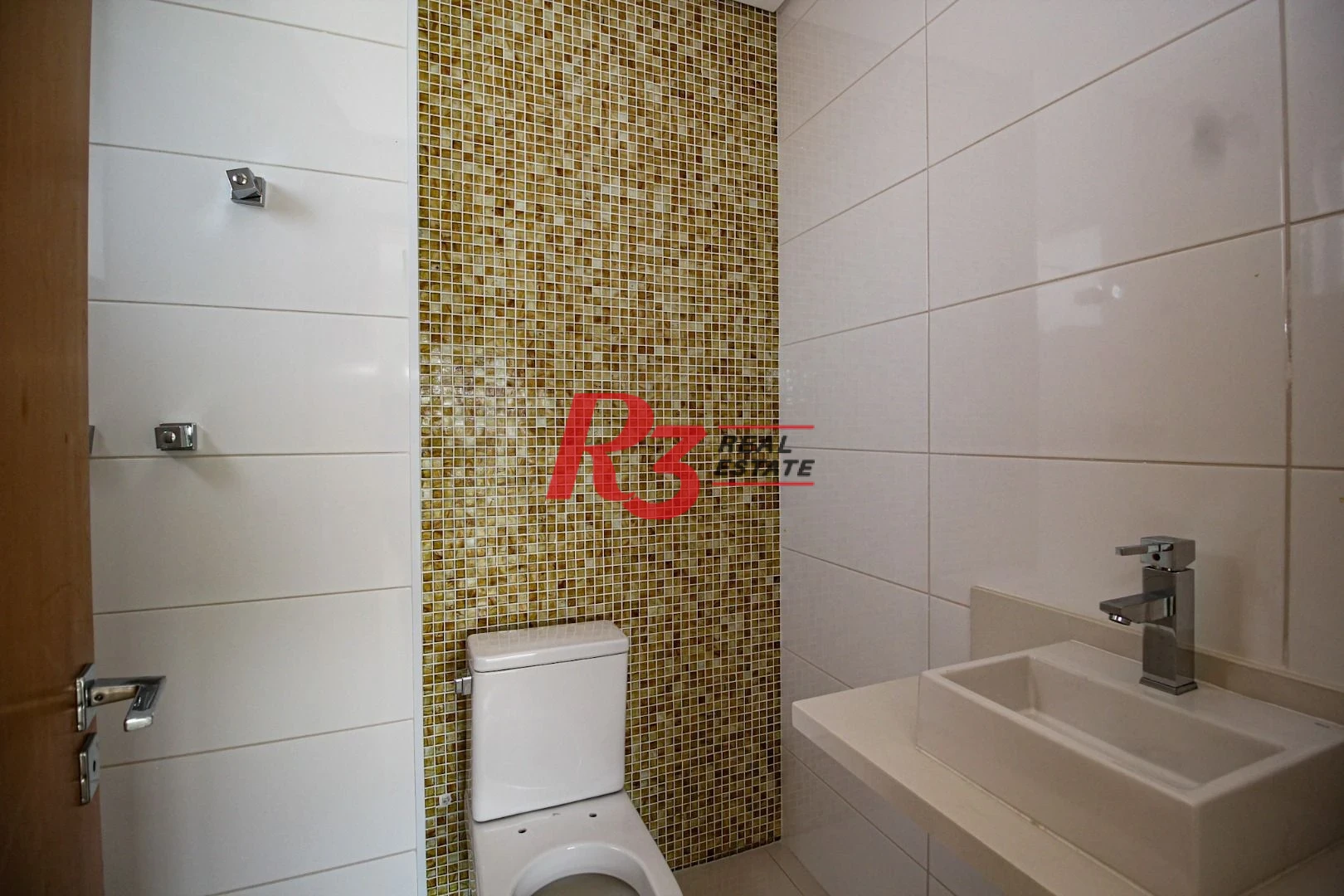 Cobertura com 4 dormitórios à venda, 413 m² por R$ 3.850.000,00 - Pompéia - Santos/SP