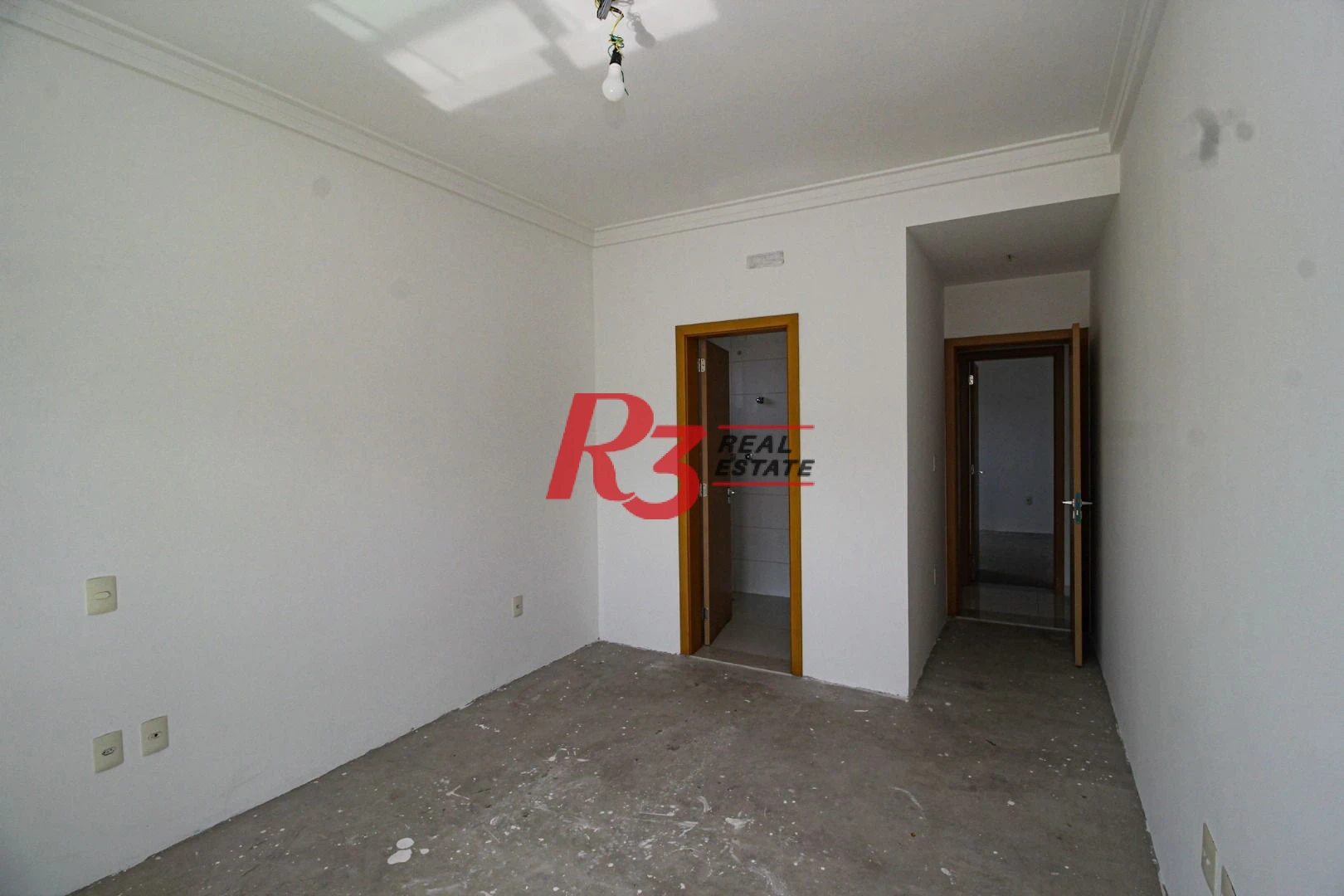 Cobertura com 4 dormitórios à venda, 413 m² por R$ 3.850.000,00 - Pompéia - Santos/SP