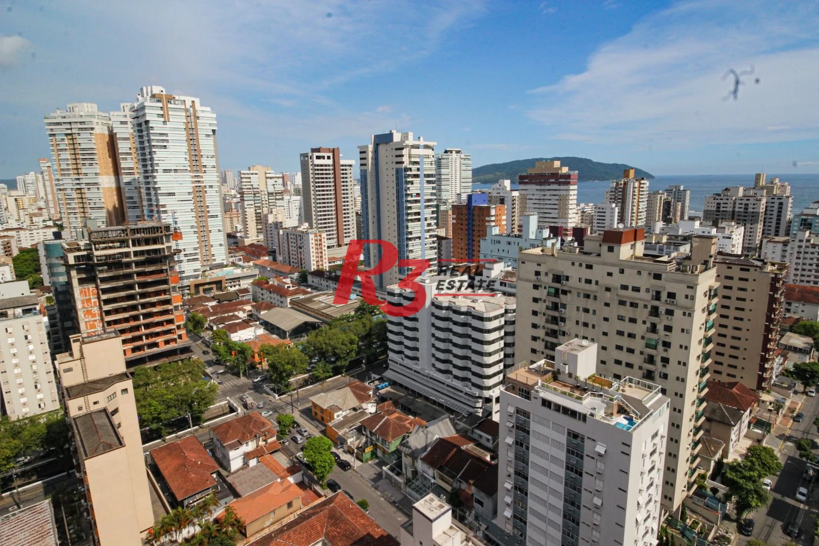 Cobertura com 4 dormitórios à venda, 413 m² por R$ 3.850.000,00 - Pompéia - Santos/SP