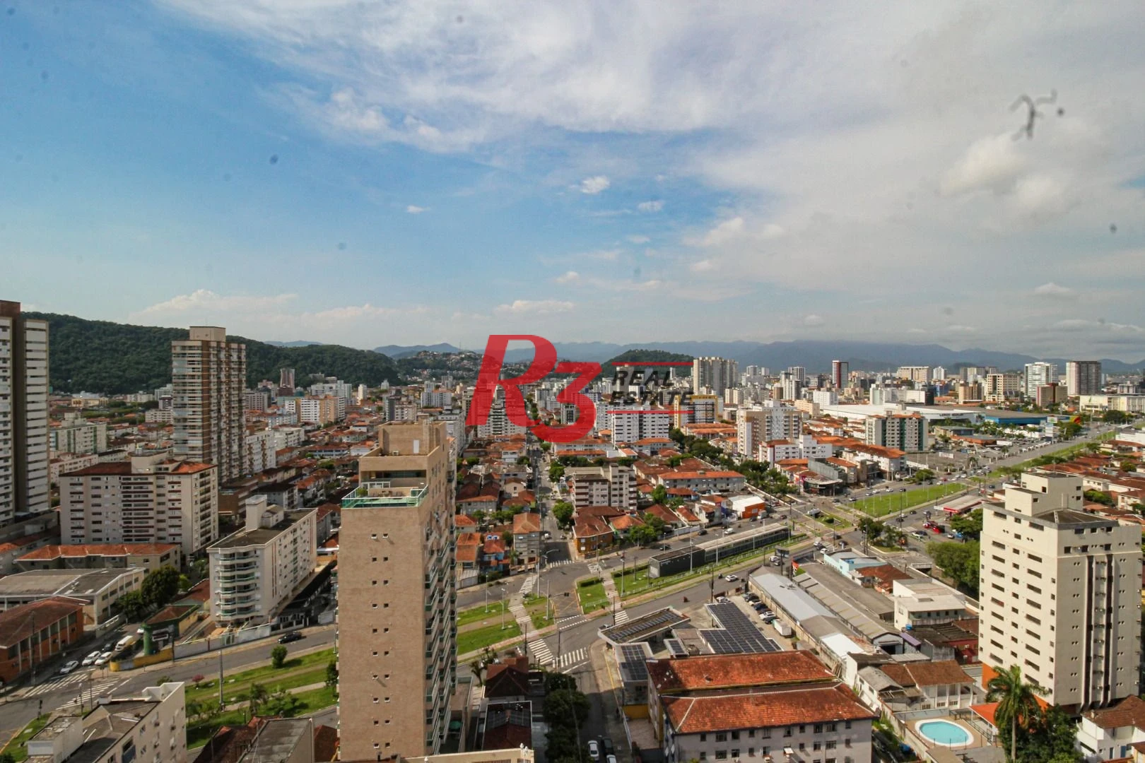 Cobertura com 4 dormitórios à venda, 413 m² por R$ 3.850.000,00 - Pompéia - Santos/SP