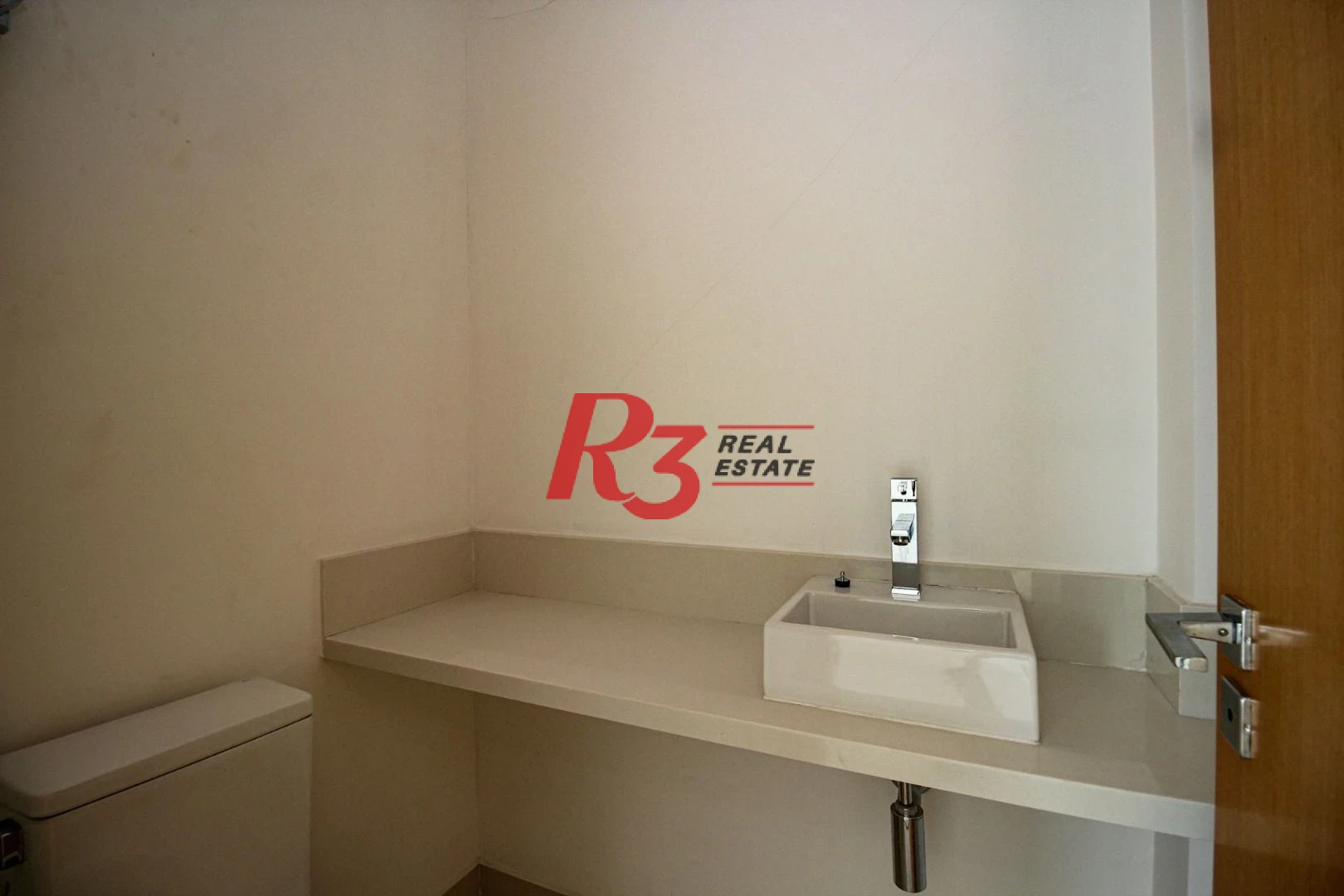 Cobertura com 4 dormitórios à venda, 413 m² por R$ 3.850.000,00 - Pompéia - Santos/SP